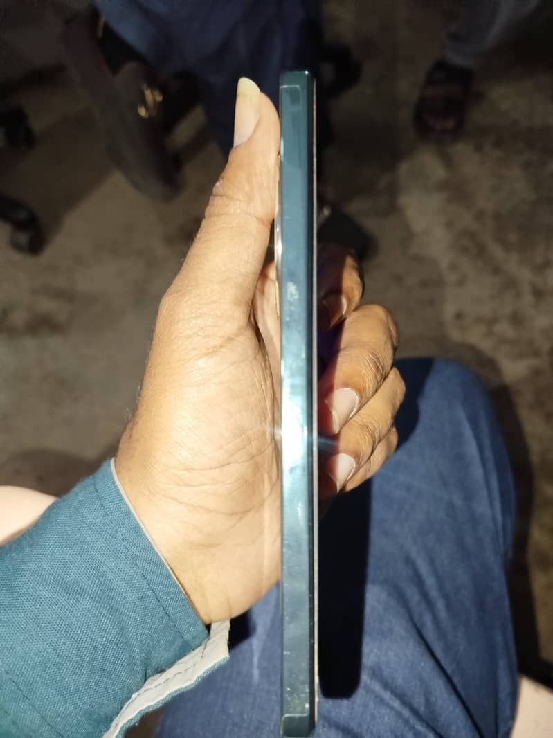 Oppo RENO 12F 1