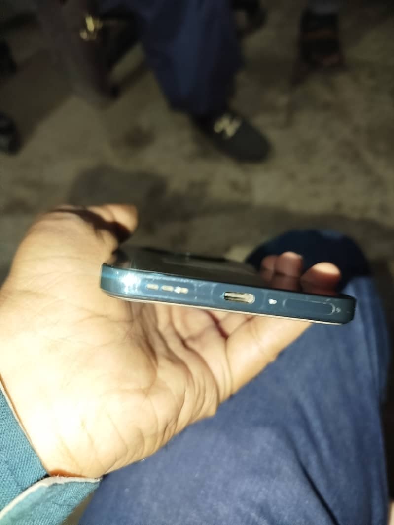 Oppo RENO 12F 3