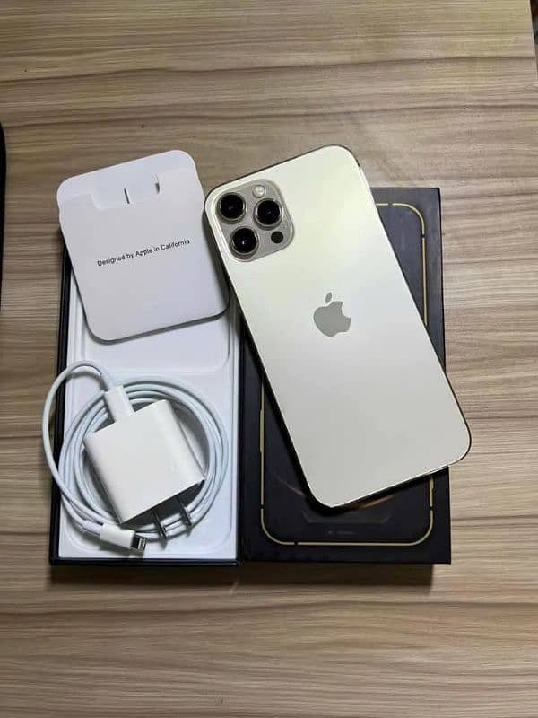 i Phone 8plus, 11,12,13,14,15 pro max on instalment Whatsap 3062623924 10