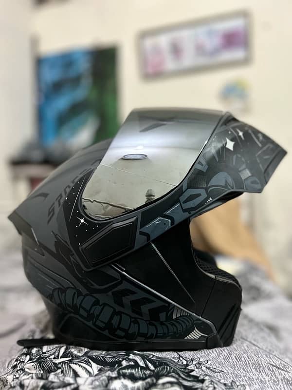 Vector VT 254 Flip-Up Helmet (Almost Brand New) Dot certified 3