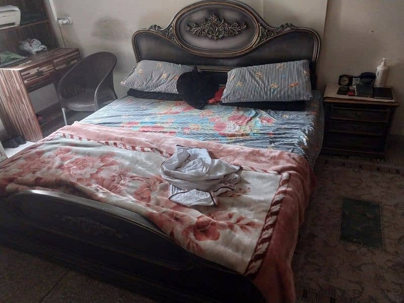 King Size Bed Room Set For Sale with mattress 2