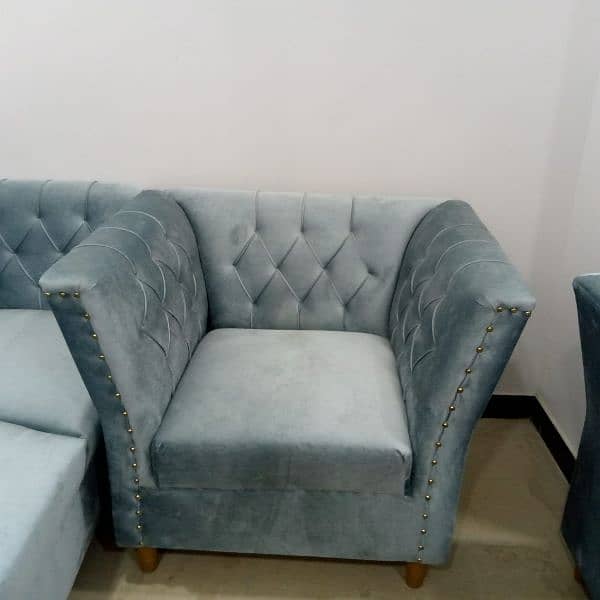 7 seat sofa set not even used urgent sell due to shifting 1