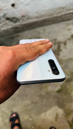 realme 6 with box