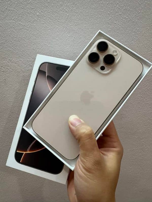 i Phone 8plus, 11,12,13,14,15 pro max on instalment Whatsap 3062623924 6