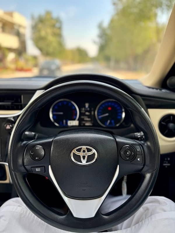 Toyota Corolla Altis 2019/2020 4