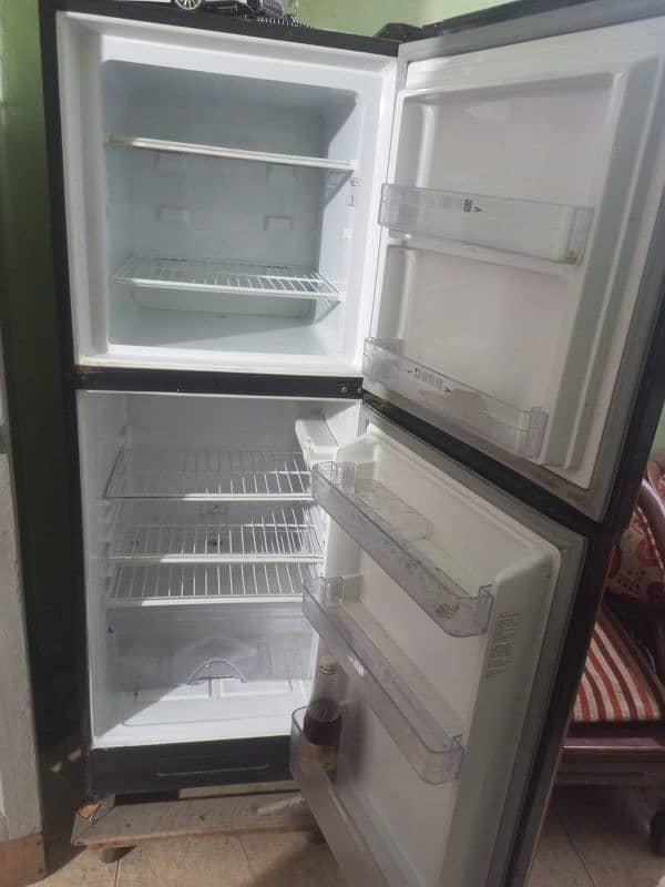 dawlance fridge 9