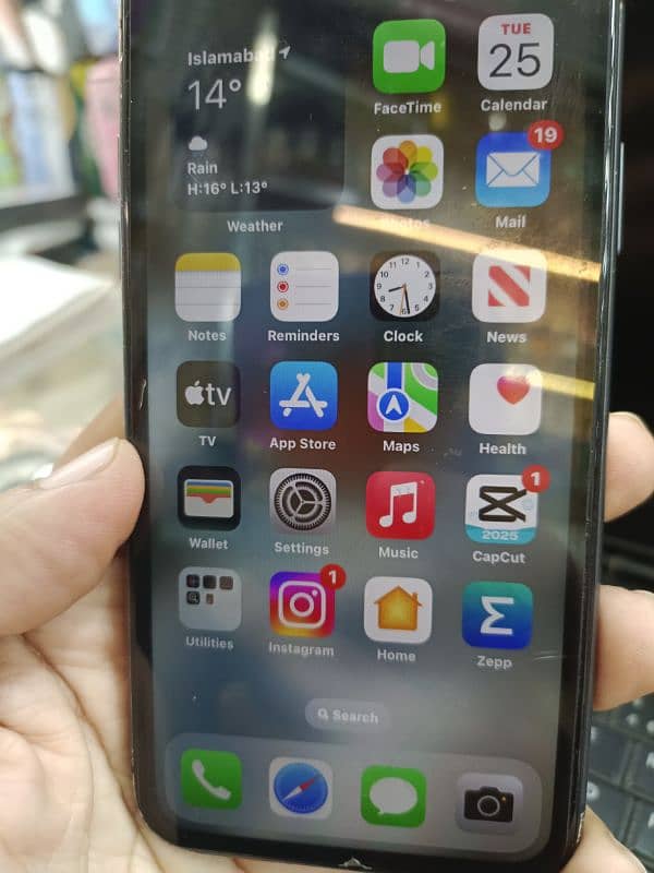 iPhone 11 64 gb 0