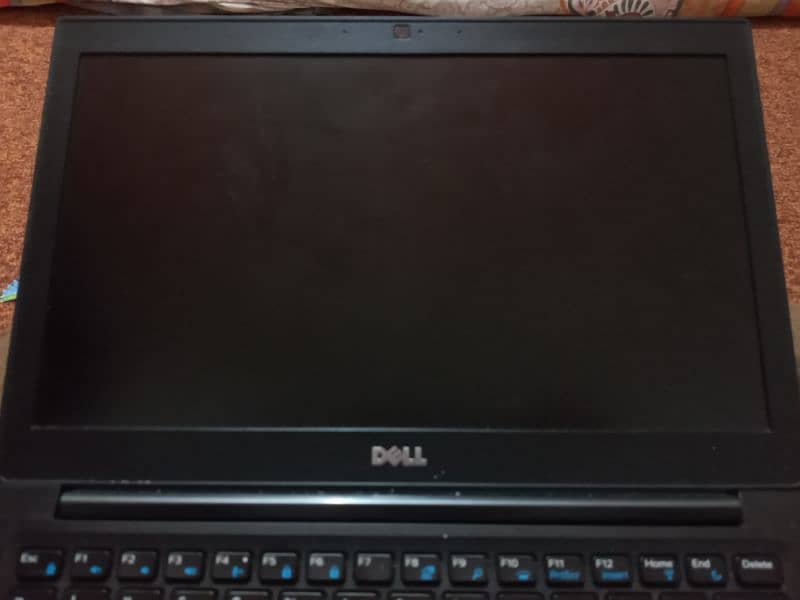 dell laptop 1