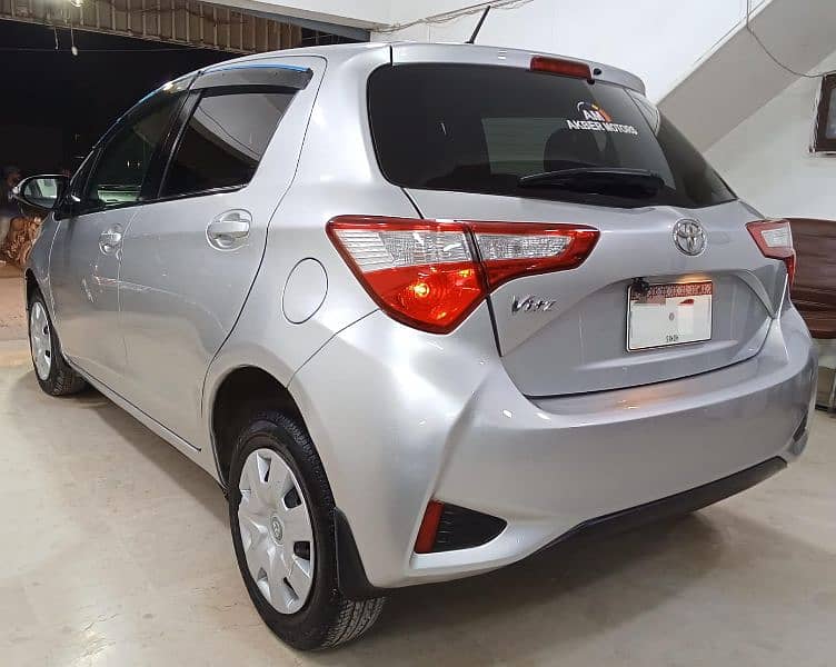 Toyota Vitz 2019 4