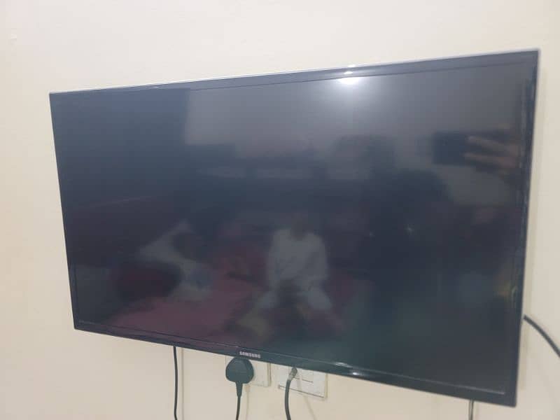 original samsung 32 inch android 0