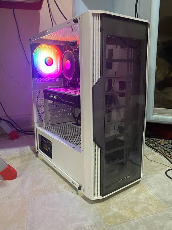 PC for sale,READ THE DESCRIPTION FOR EVERY SINGLE DETAIL! 1