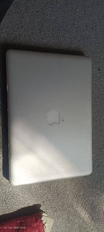 Macbook pro 13-inch Mid 2012 0