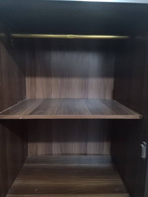 Single Door Wooden Cupboard (Polish) 2