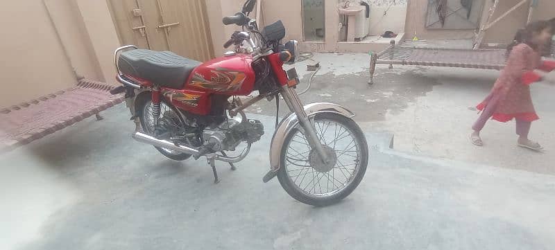 United 70cc Bike. 2