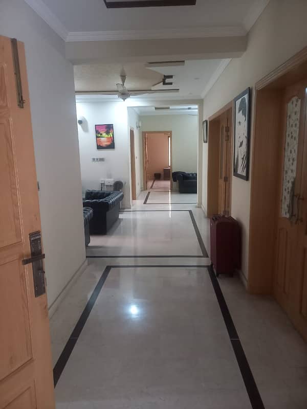 Upper portion for rent in F 11 Islamabad 0