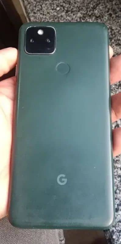 Pixel 5a in lush condition 1