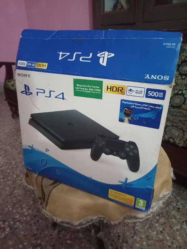 ps4 slim 500GB slightly used 10/10 condition 6