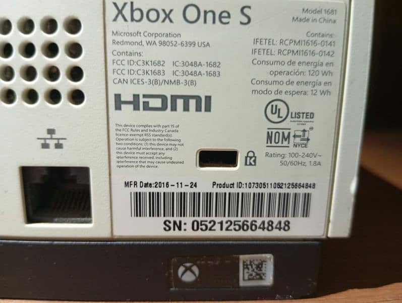 Xbox One S 9