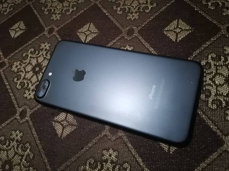 iphone 7 plus pta approved 32gb 1