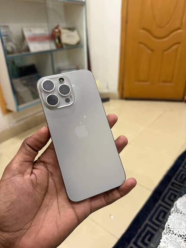 IPHONE 15 pro max 256 gb NON PTA 0