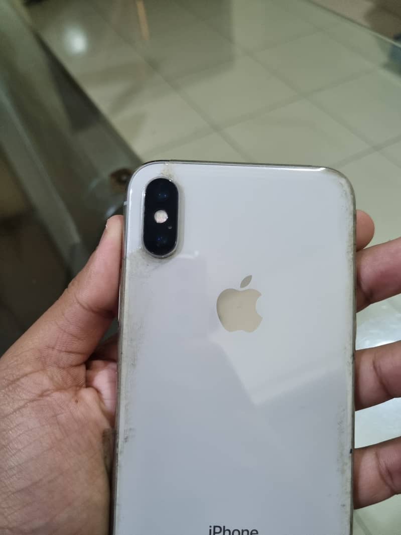 Apple iPhone X - 64GB (PTA Approved) 1