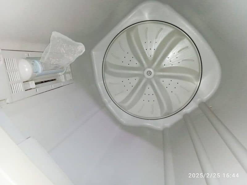 Haier washing machine twin tub model number HWM80-100S 14