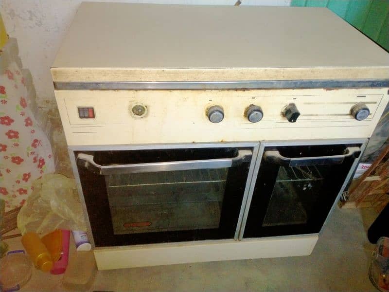 stove with oven 0