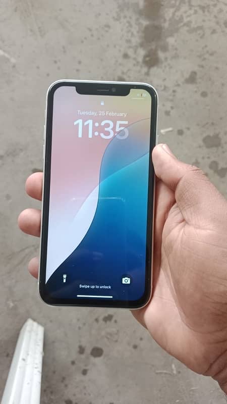 iPhone 11 Nonpta argent sale 2