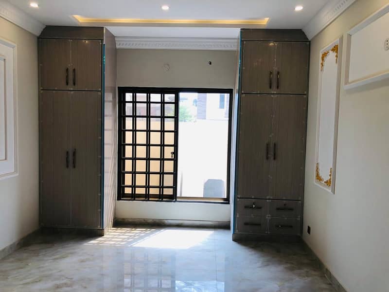 7 Marla Brand New House For Sale In Lake City Lahore 3