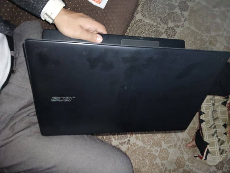 Acer i3 4th Generation 2GB Ram / 256GB SSD 2