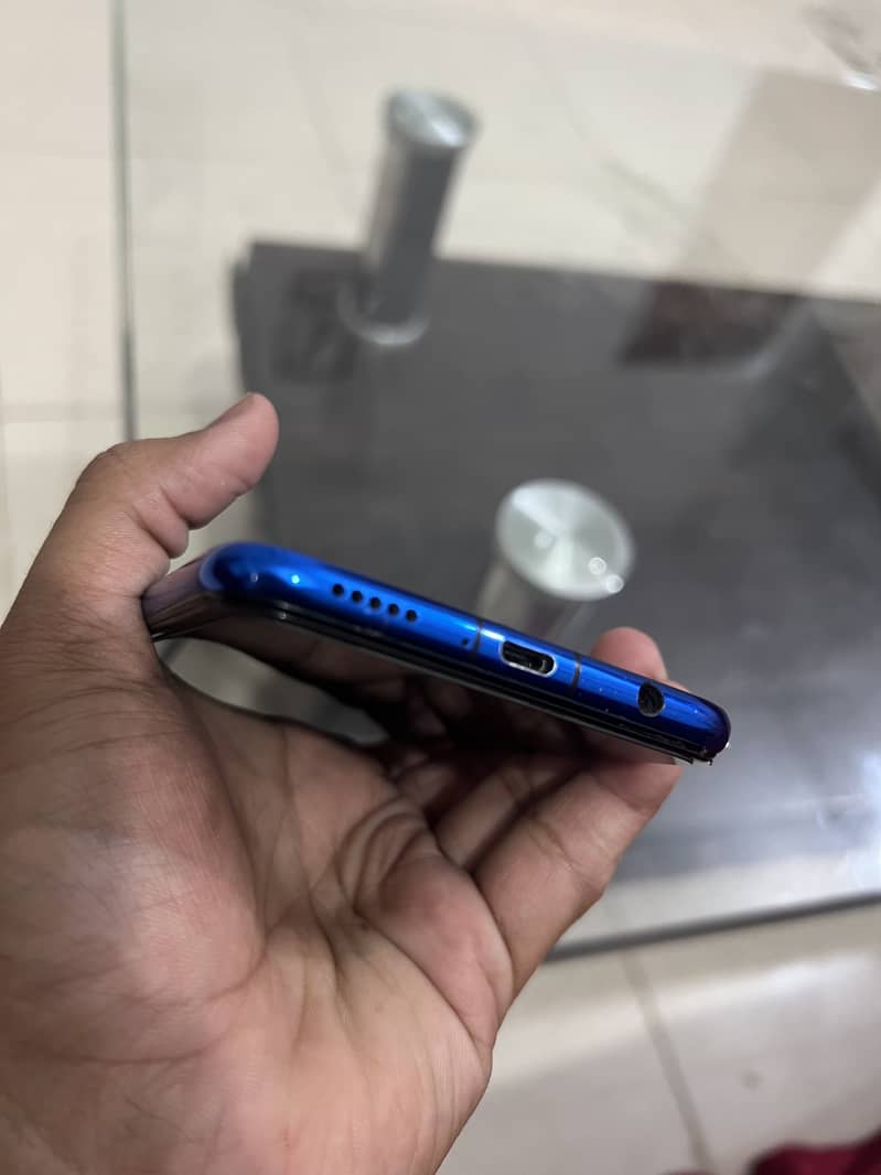 Huawei Nova 3i 4/128 set or box 10/10 2