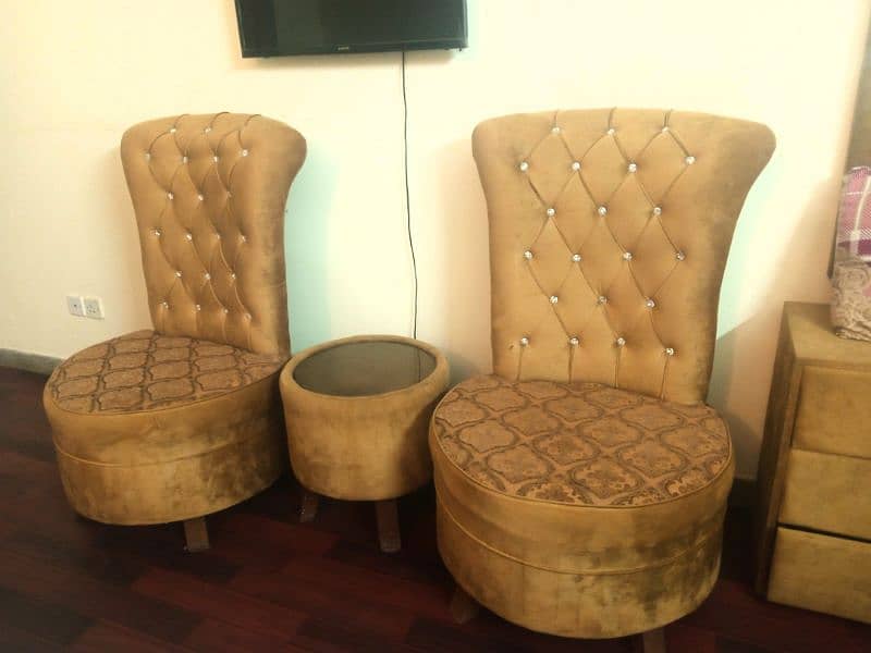 Sofa Chairs Diff Styles Available for Sale. E-11 Islamabad 1