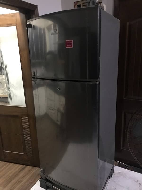 fridge ha dawlance ka 0