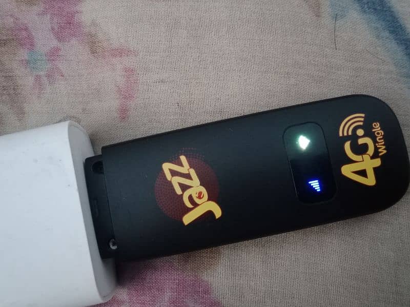 jazz 4g wingle for sell Whatsapp 0346-069-44-84 1