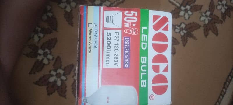 Sogo led bulb 50 walt day light bulb no warranty 1