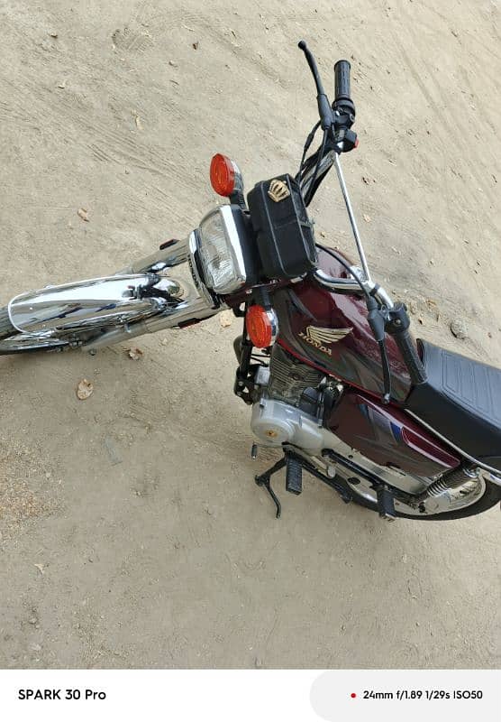 Honda 125cc Xtra Khoobsurat Bike 11