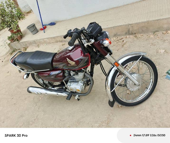 Honda 125cc Xtra Khoobsurat Bike 17