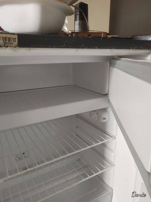 Dawlance Brand New Fridge Only 8 Month Used 1