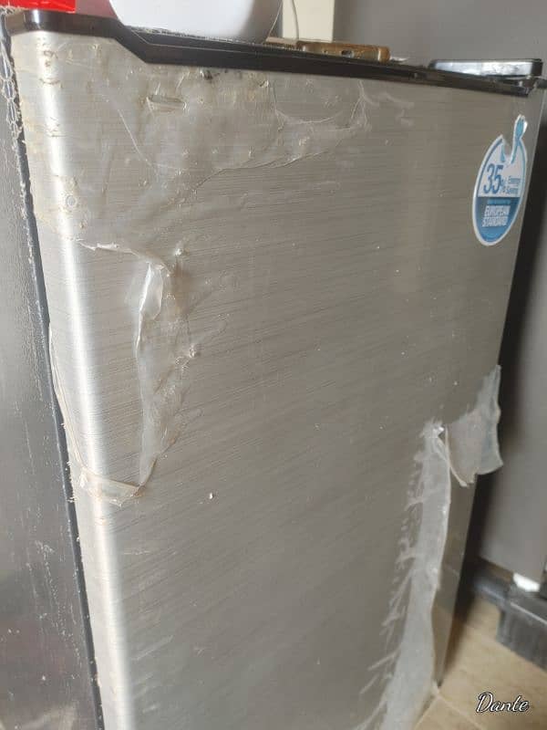 Dawlance Brand New Fridge Only 8 Month Used 4