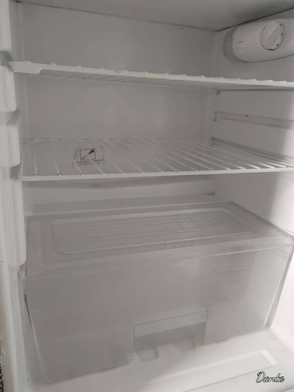 Dawlance Brand New Fridge Only 8 Month Used 5