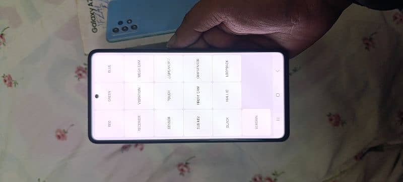 Samsung a72 8/256 2