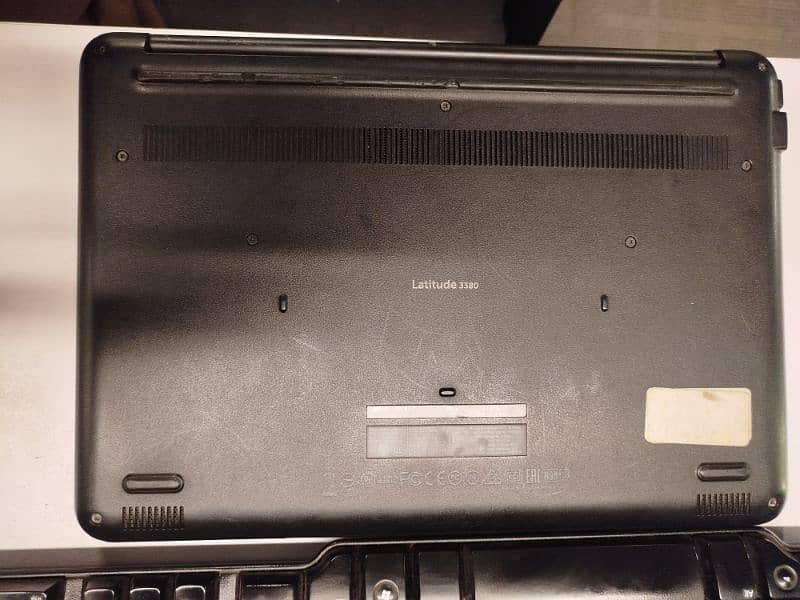 Dell laptop for sale. 2