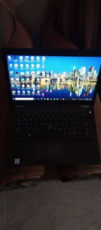 Dell Latitude 7470 0