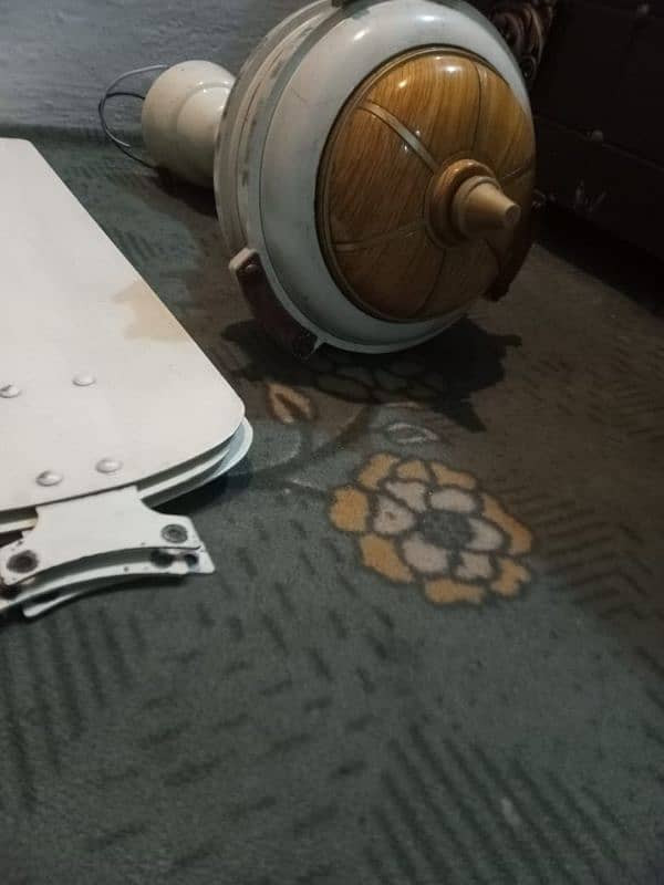 good condition fan all ok 3