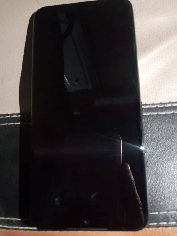 LG g8x thinq 10/9 urgent sell 5