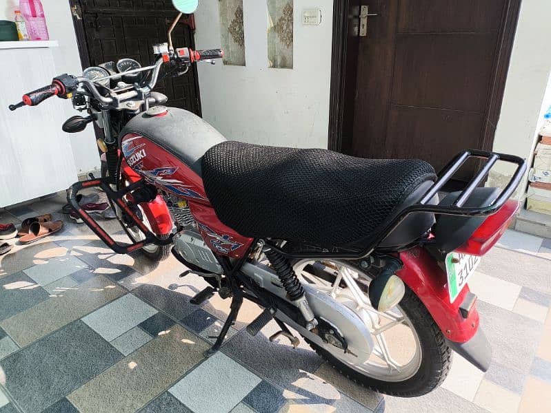 Suzuki 150 SE for sale in Multan - Total Genuine 2