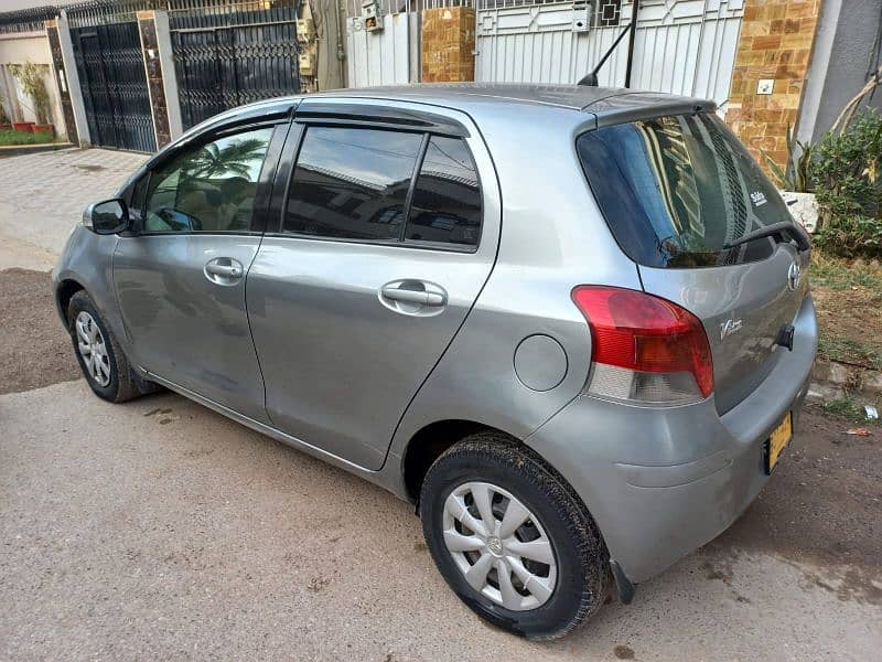 Toyota Vitz 2010/2015 8