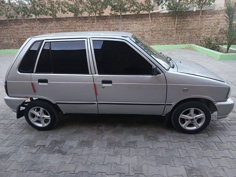 Suzuki Mehran 2012 11