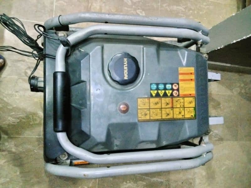 generator 2.5kv 1