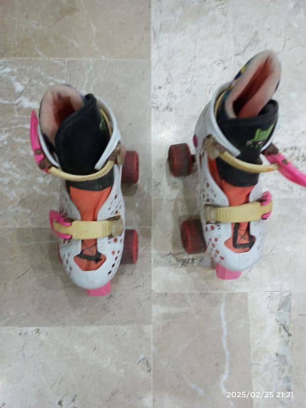 used Girls skates shoes 5-8 years 3